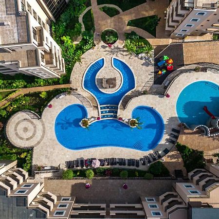 Millennium II Family Paradise Aparthotel Sveti Vlas Exteriör bild