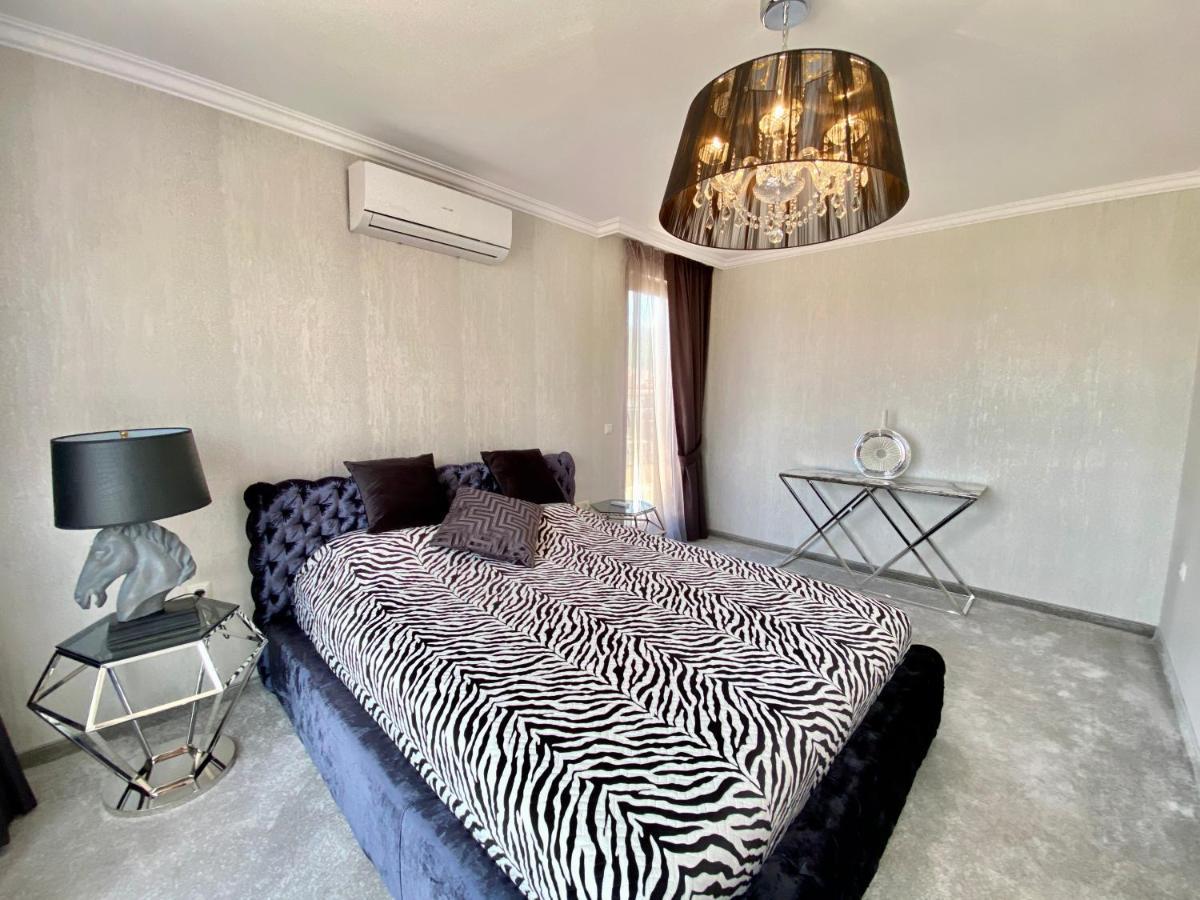 Millennium II Family Paradise Aparthotel Sveti Vlas Exteriör bild
