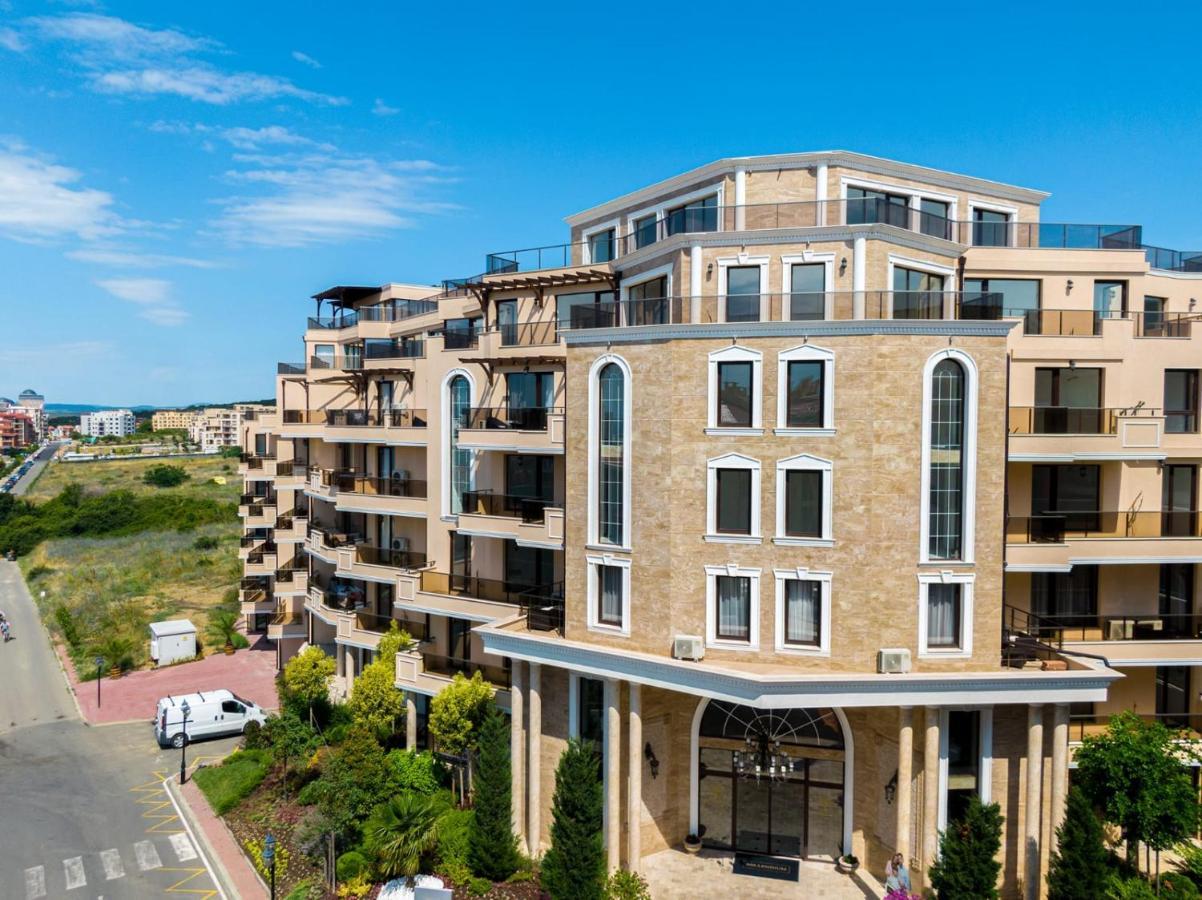 Millennium II Family Paradise Aparthotel Sveti Vlas Exteriör bild